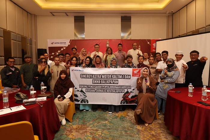 Dalam suasana halalbihalal bersama awak media dan BNNK ini digelar di MaxOne Hotel Balikpapan, Kamis (10/4), Astra Motor Kaltim 1 undang jurnalis dari berbagai media cetak dan online.