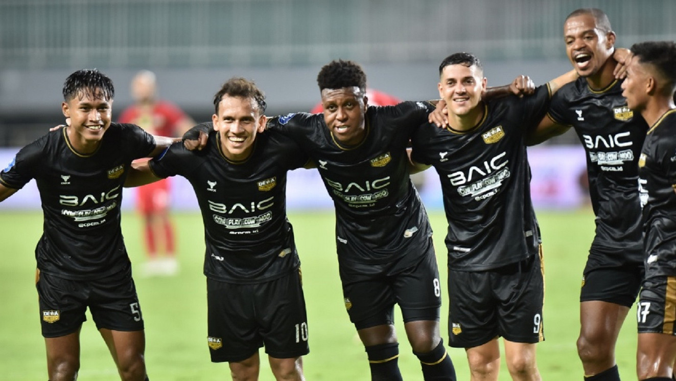 Dewa United.