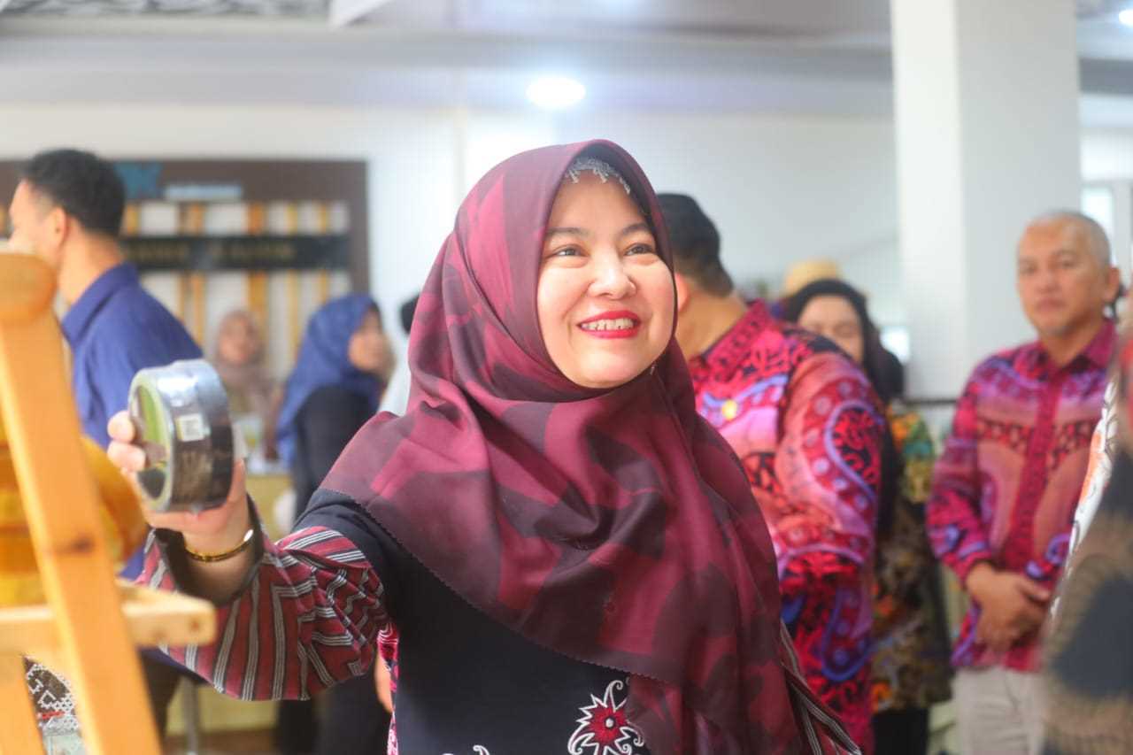 Ketua Dekranasda Kabupaten PPU, Dewi Yuliana.