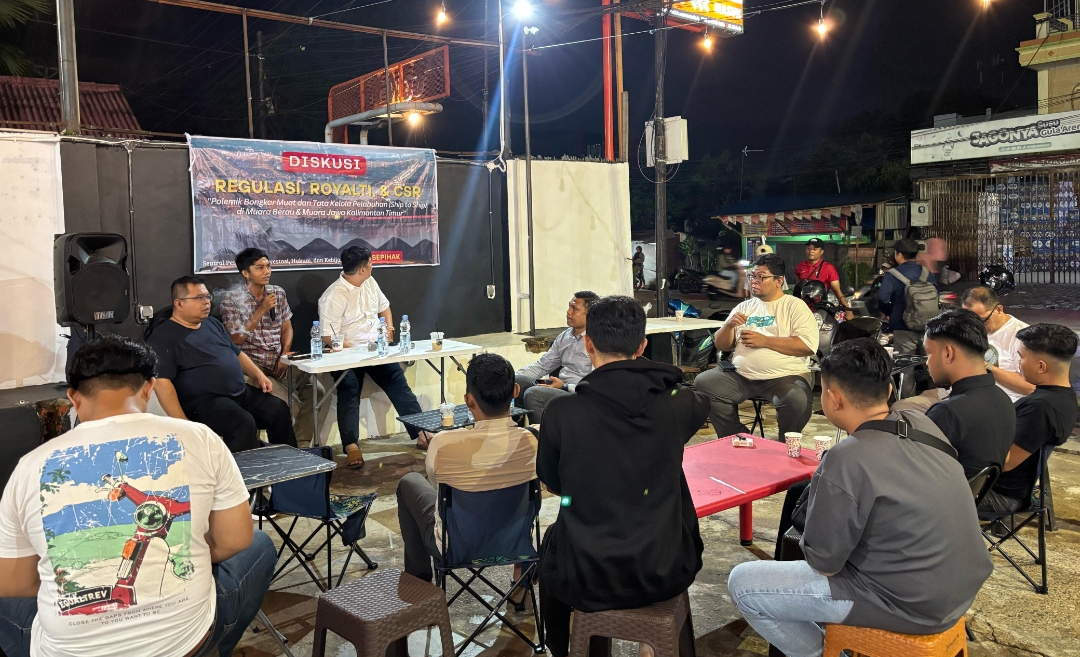 DISKUSI: Ketimpangan kewenangan antara pemerintah pusat dan daerah, serta minimnya kontribusi aktivitas ship to ship (STS) terhadap PAD diulas secara mendalam dalam diskusi.