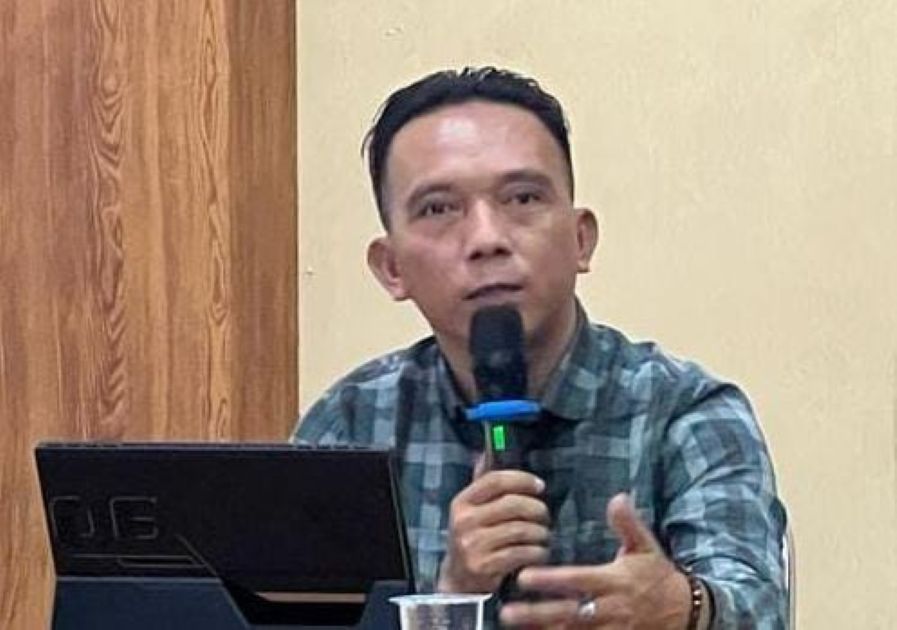 PILKADA KUKAR: Komisioner Komisi Pemilihan Umum Kukar, Divisi Hukum, Wiwin.