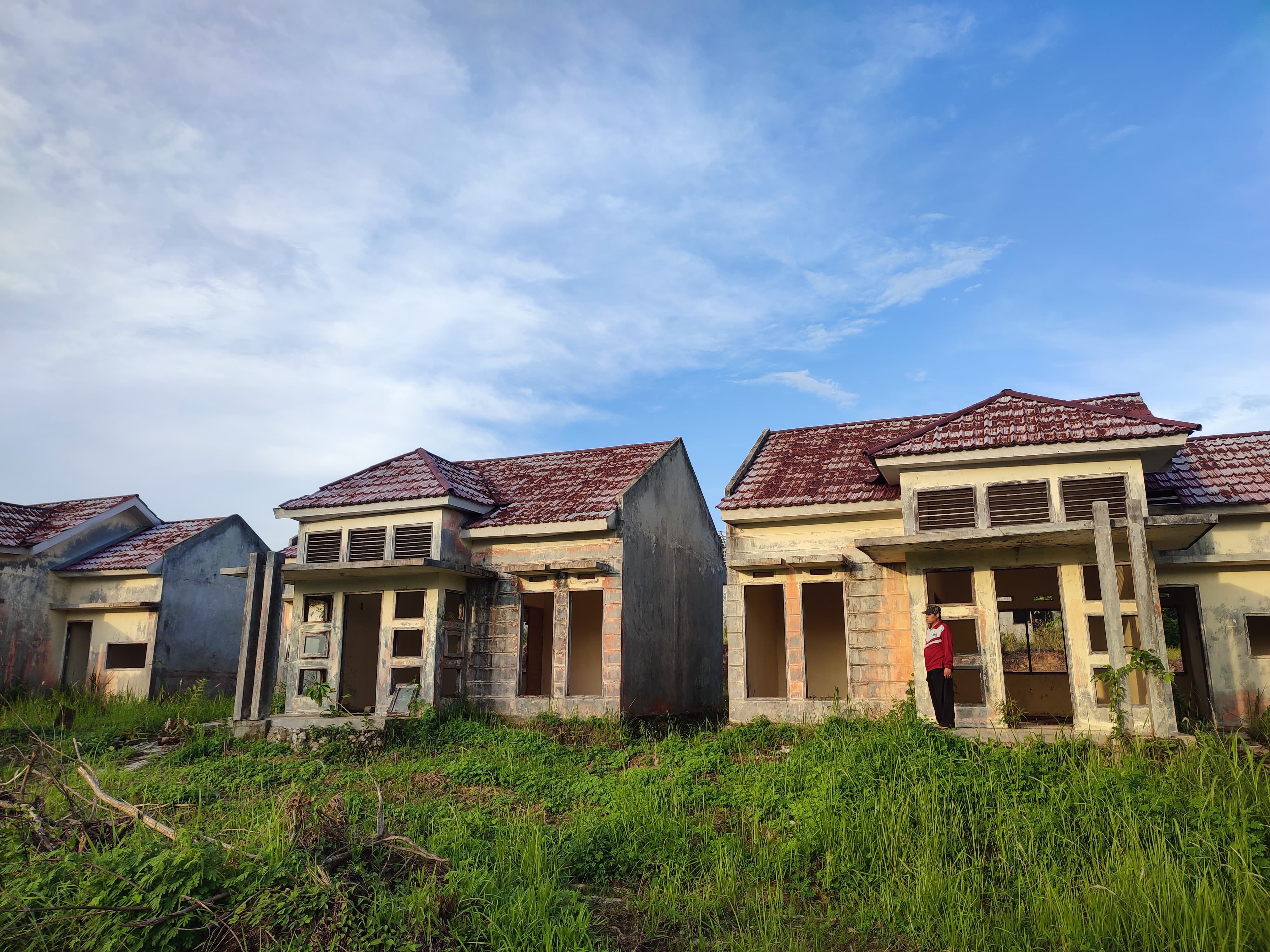 Salah satu kondisi perumahan untuk ASN di Paser oleh Perumnas yang mangkrak.