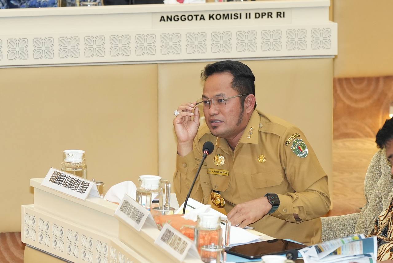 Gubernur Kaltim Rudy Mas