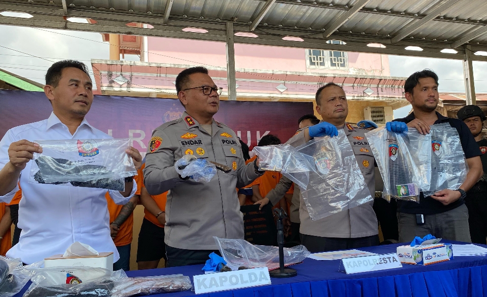 TERUNGKAP: Motif sementara dari penembakan di Samarinda adalah balas dendam antara pelaku dan korban. Polisi mencium aroma yang berkaitan dengan masalah narkoba.