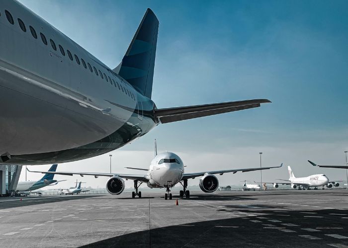 Ilustrasi pesawat Boeing. Konflik India-Pakistan bikin maskapai dunia ubah rute terbang.