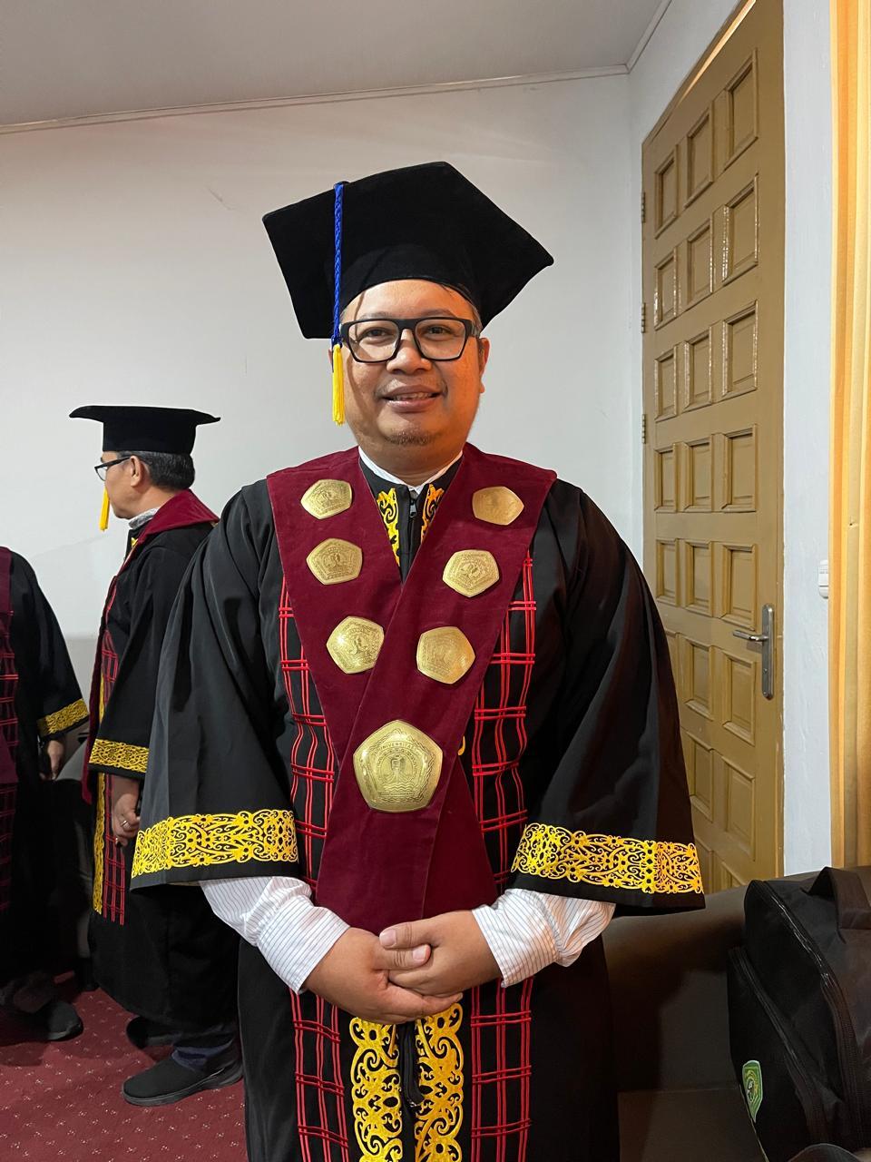 Dr Apt Hadi Kuncoro, Dosen Fakultas Farmasi Unmul.