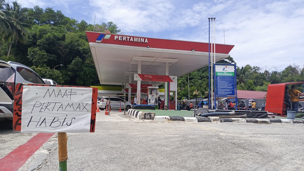 2 HARI KOSONG: Stok BBM Pertamax di SPBU 64.761.17 Gunung Guntur.