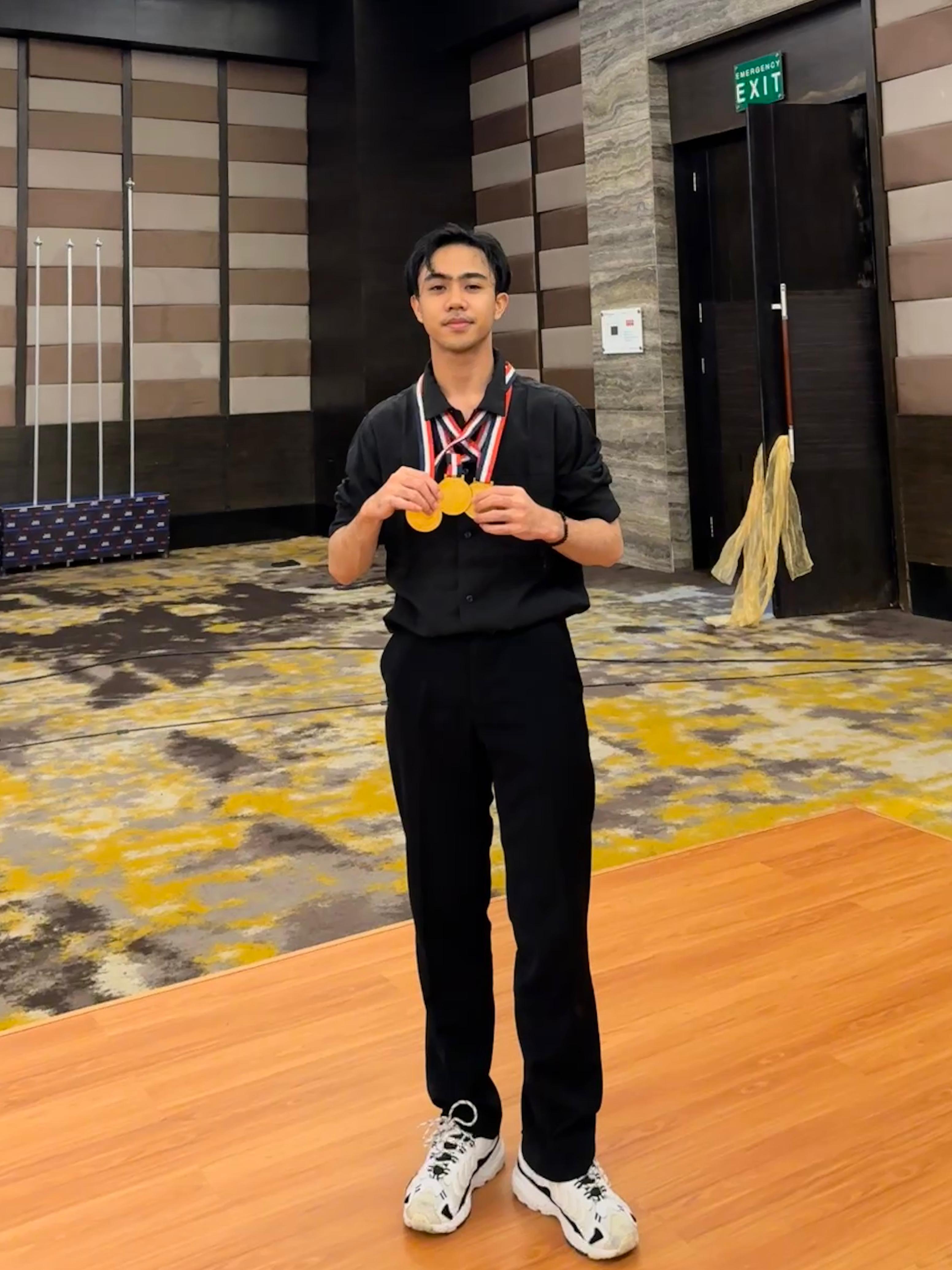 TAK SIA-SIA: Alief Faza Rizqi Adi Jaya berhasil mendapatkan medali dari beberapa event yang diikutinya.