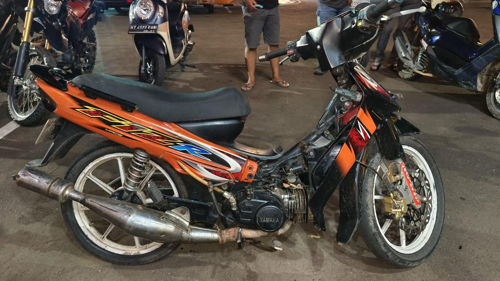 JADI BUKTI: Satu motor menjadu bukti bagi polisi untuk menjebloskan pelaku curanmor di Paser ke penjara, Rabu (22/5).