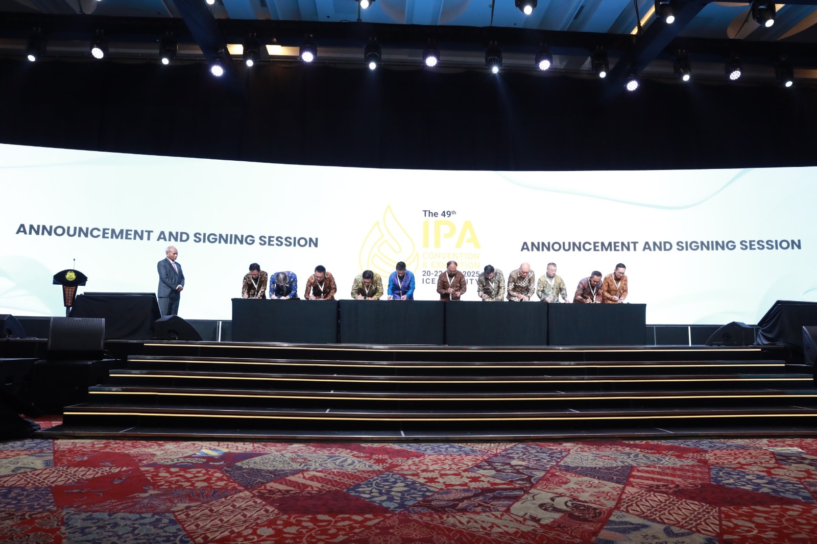 KERJA SAMA:Suasana penandatanganan dua perjanjian jual beli gas (PJBG) dengan Grup PLN sebagai langkah strategis mendukung ketahanan energi nasional dan kebijakan transisi energi.