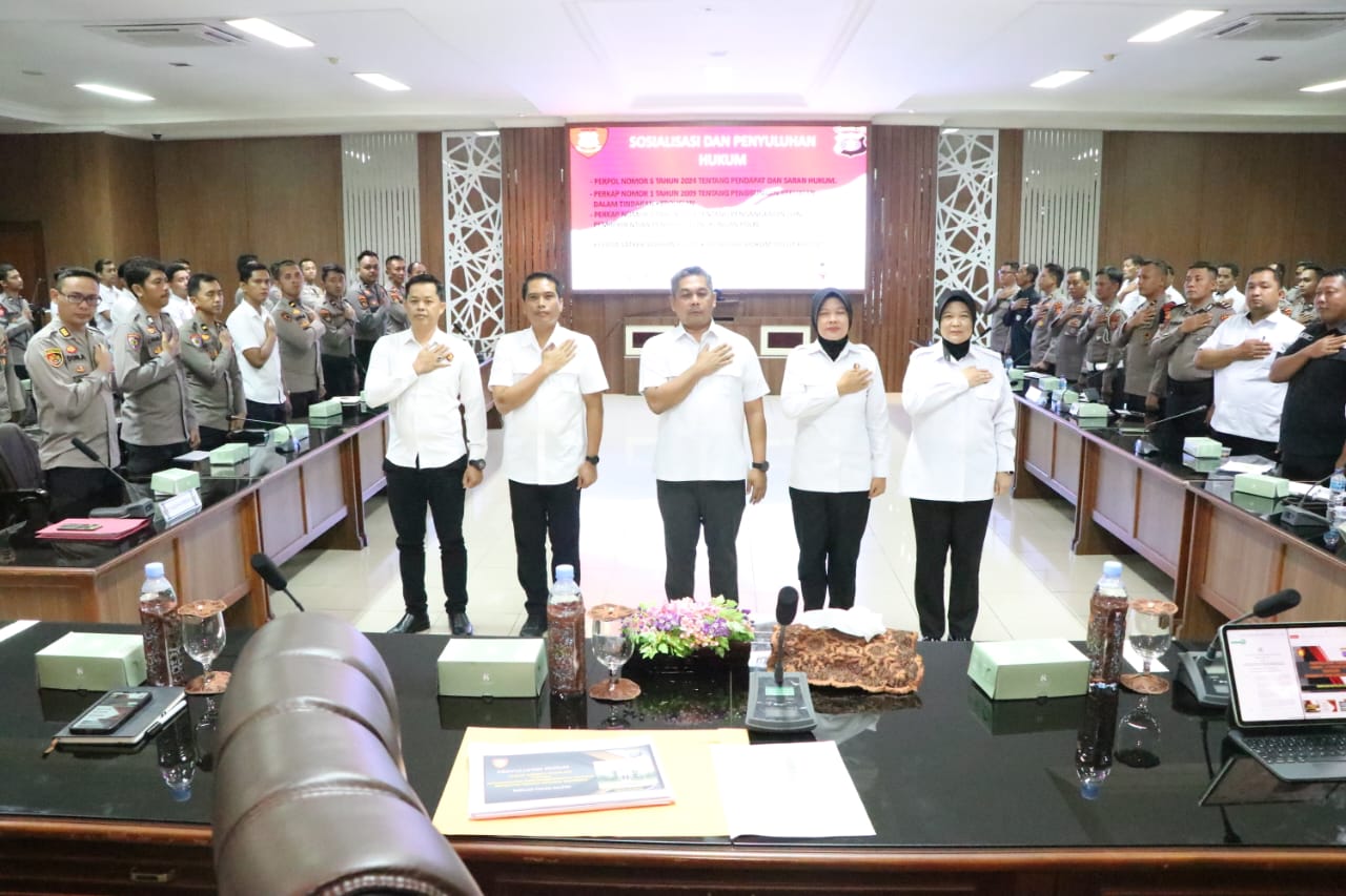 PENYULUHAN: Bidang hukum Polda Kaltim menggelar sosialisasi dan penyuluhan kepada perwakilan personel dari seluruh satker Polda Kaltim.