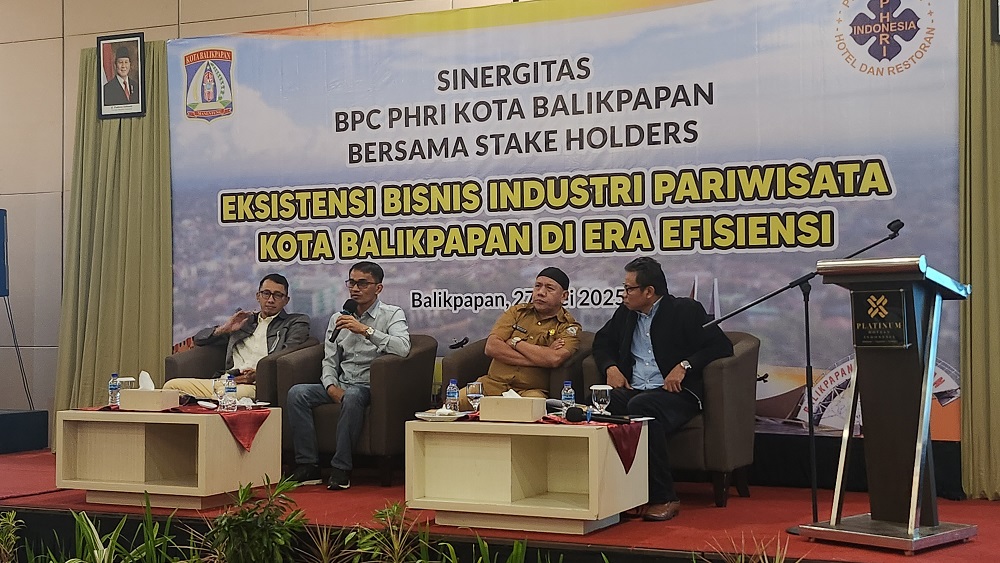 JALAN BERSAMA: Pengurus PHRI Balikpapan menggelar forum silaturahmi industri pariwisata untuk menari jalan bersama di tengah efisiensi anggaran.