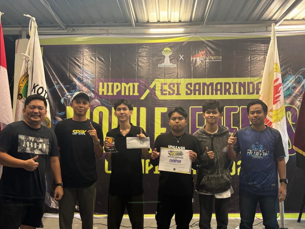 Tim Bluefin E-Sports menjadi yang terbaik di turnamen Mobile Legends garapan ESI Samarinda dan Hipmi.