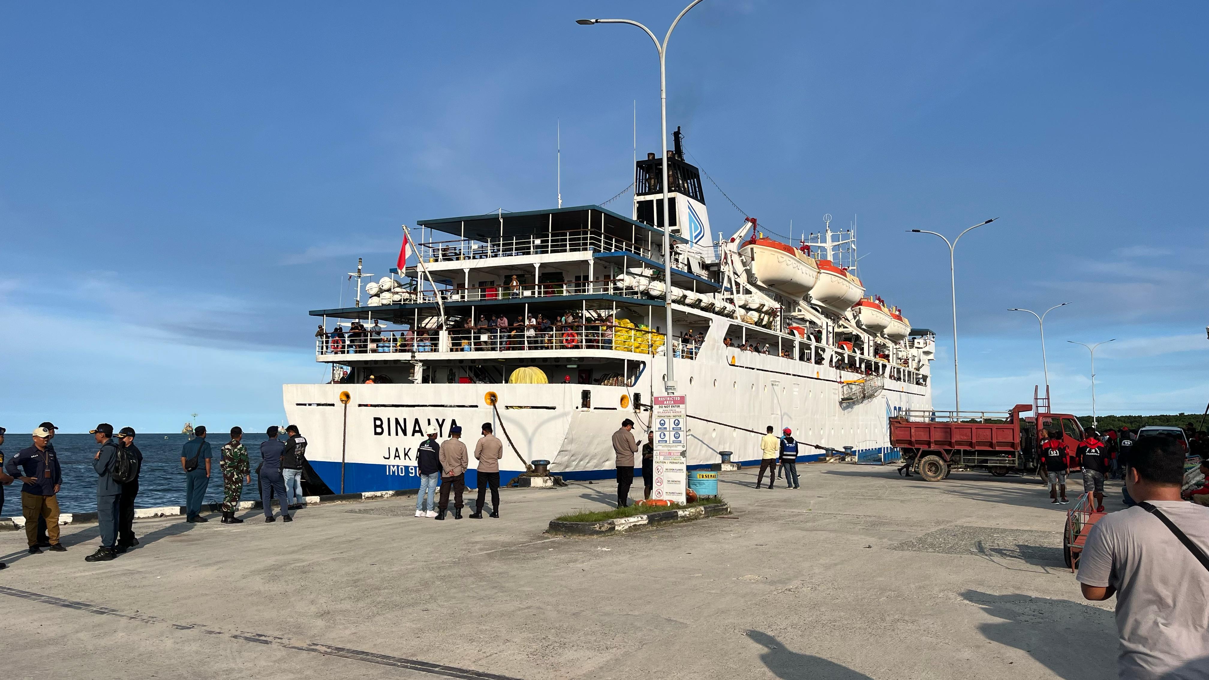 RUTE PELAYARAN: Dua kapal penumpang akan berlayar dari Pelabuhan Loktuan pada bulan ini.