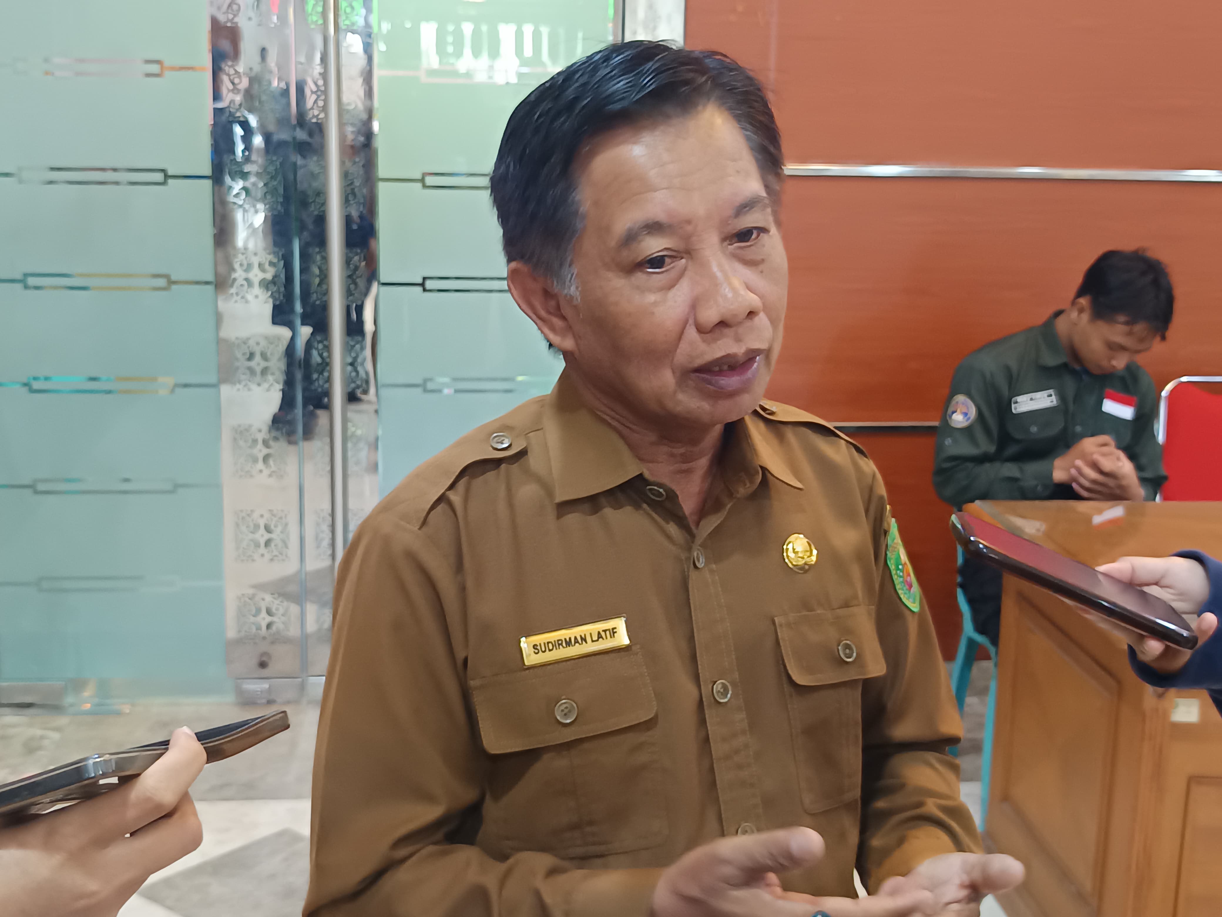Plt Kepala Inspektorat Wilayah Kutim, Sudirman Latif