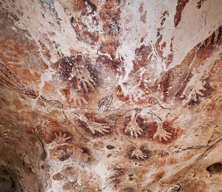 SEJARAH: Kawasan Karst Sangkulirang-Mangkalihat di Kutim yang menyimpan lukisan gua prasejarah berusia puluhan ribu tahun.