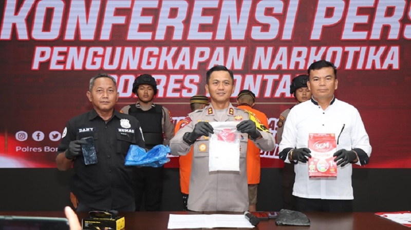 TERUNGKAP: Peredaran narkotika di Kecamatan Muara Badak yang masuk wilayah penanganan Polres Bontang berhasil digagalkan dengan mengamankan dua pengedar jenis sabu.