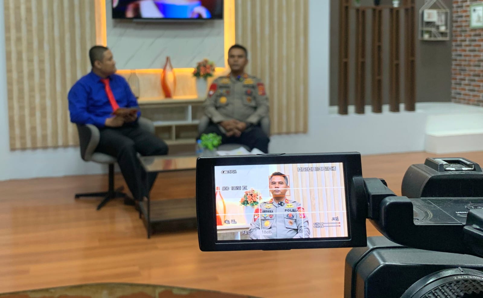 Dialog interaktif Ngobrol Pintar (Ngopi) bersama Balikpapan TV, Polda Kaltim hadirkan narasumber Brimob.