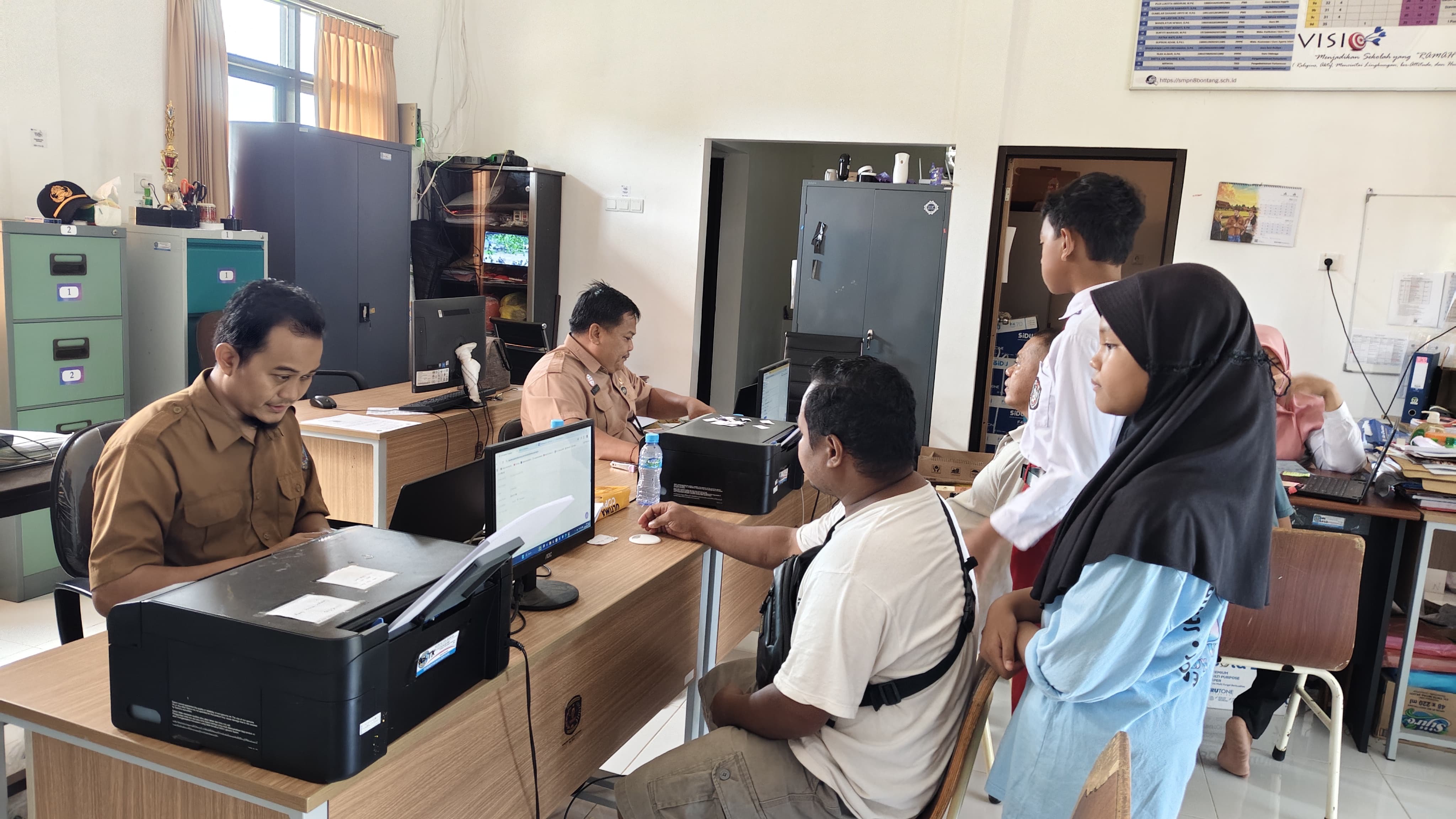 Pelaksanaan SPMB jenjang SMP sudah berakhir untuk pendaftarannya sejak Kamis (19/6/2025).