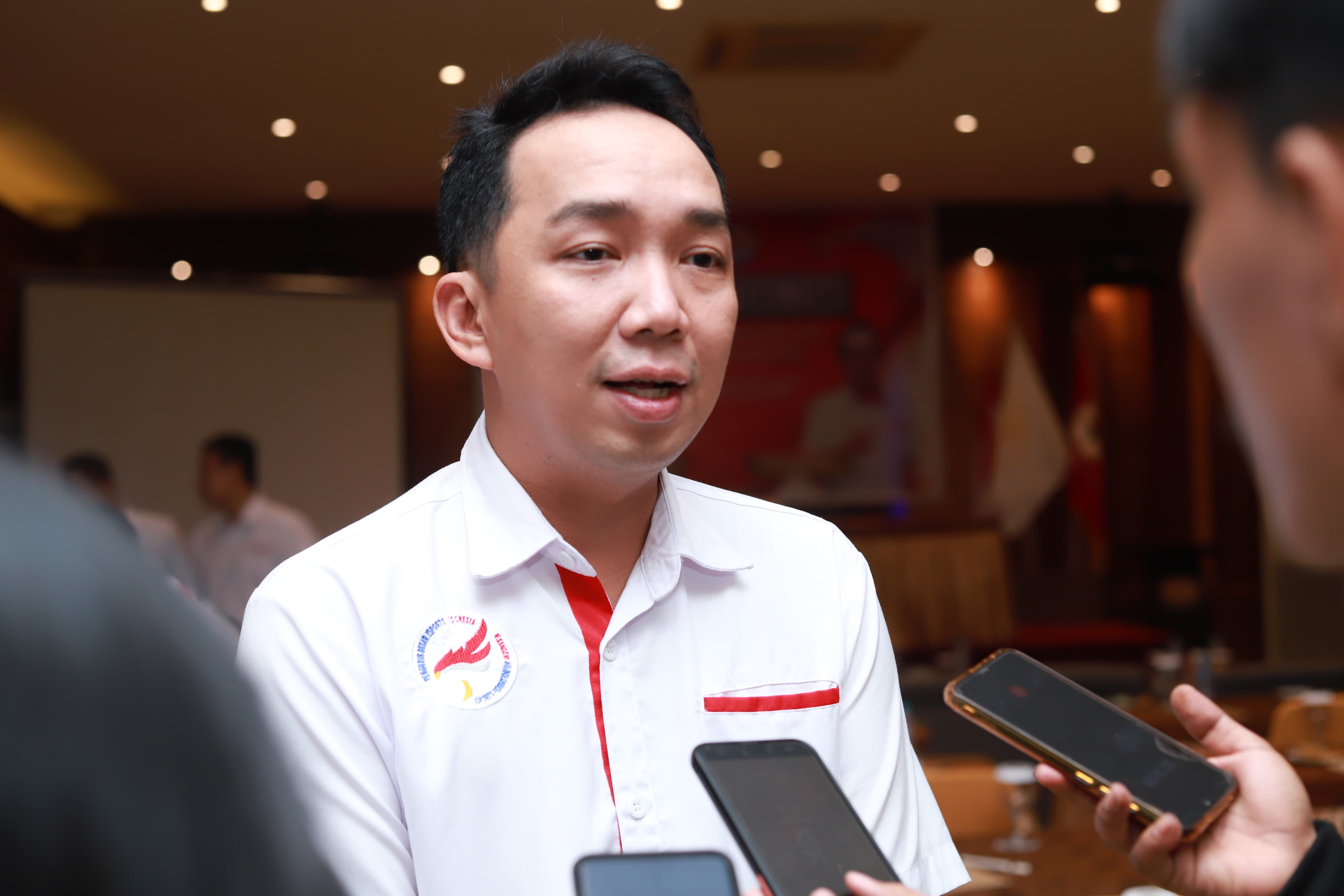 Ketua Harian Pengprov ESI Kaltim Darwin Tandrin