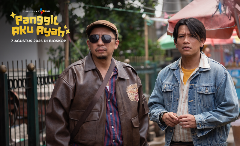 Dedi (Ringgo Agus Rahman) dan Tatang (Boris Bokir) terjebak merawat Intan (Myesha Lin), gadis kecil yang dijadikan jaminan utang oleh ibunya.