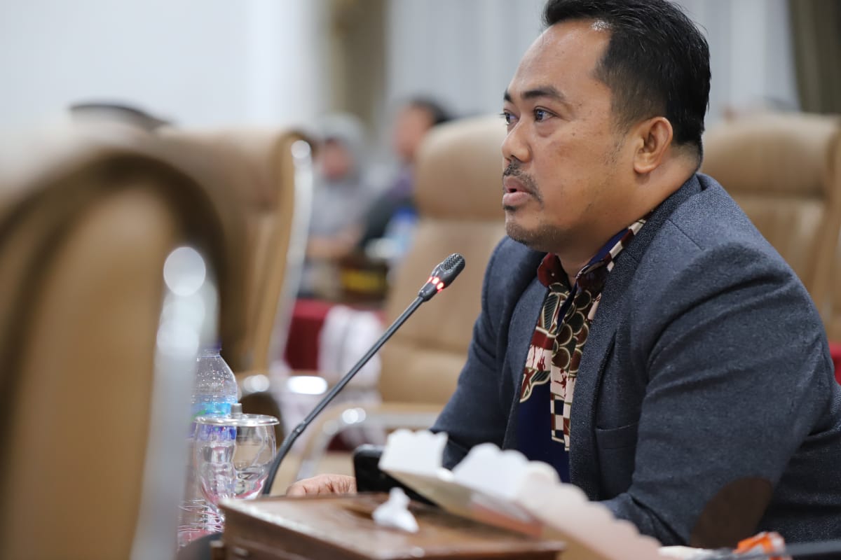Anggota Komisi B DPRD Bontang Faisal .