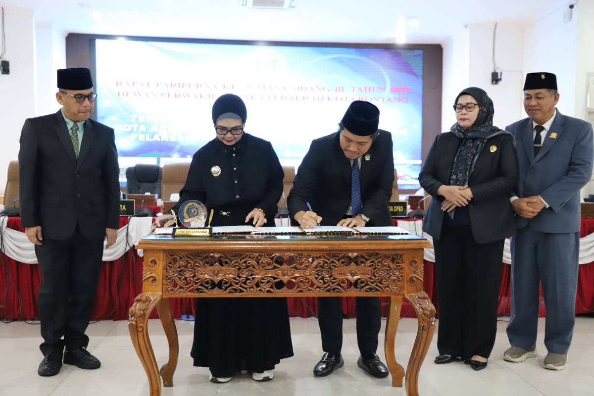 DPRD Bontang menggelar rapat paripurna  pengambilan keputusan Rancangan Peraturan Daerah (Ranperda) tentang Pertanggungjawaban Pelaksanaan Anggaran Pendapatan dan Belanja Daerah (APBD) 2024.