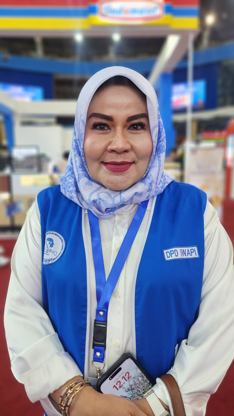 Ernawaty Gafar, Ketua Iwapi Kaltim.