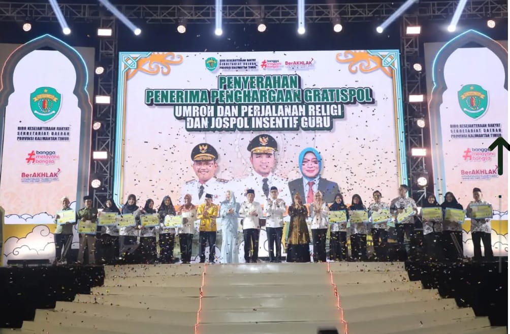 Pemprov menyalurkan perjalanan religi gratis untuk penjaga tempat ibadah se-Kaltim di Plenary Hall Sempaja, Rabu (25/6/2025).