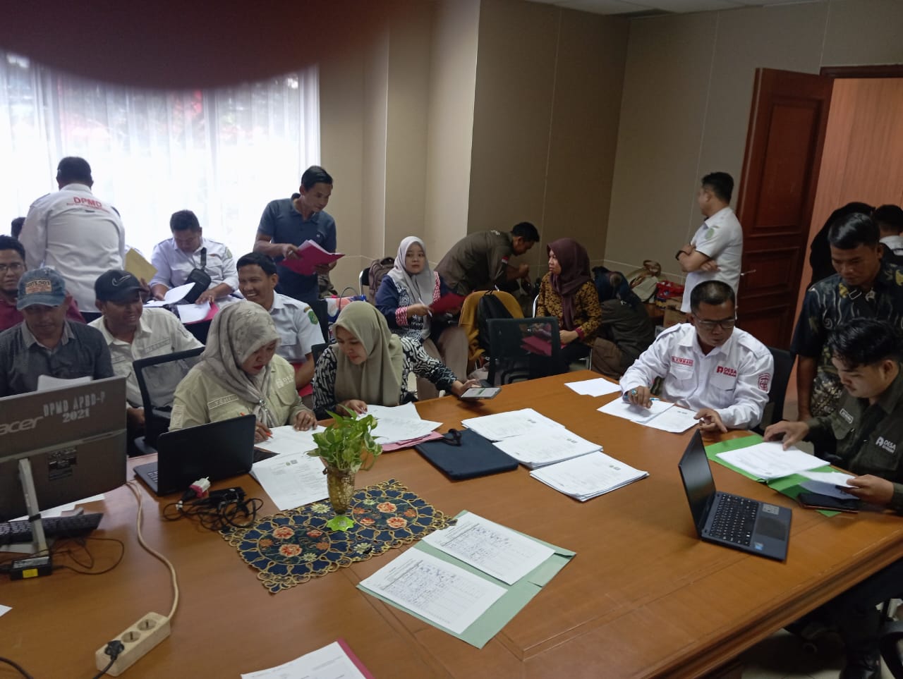 POSYANDU: Proses verifikasi dan validasi kelembagaan posyandu berlangsung di Kantor DPMD Kukar.