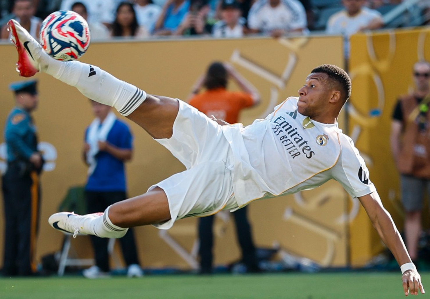 TENSI TINGGI: Hasil Real Madrid vs Borussia Dortmund berakhir kemenangan Los Blancos, Minggu, 6 Juli 2025, dini hari.