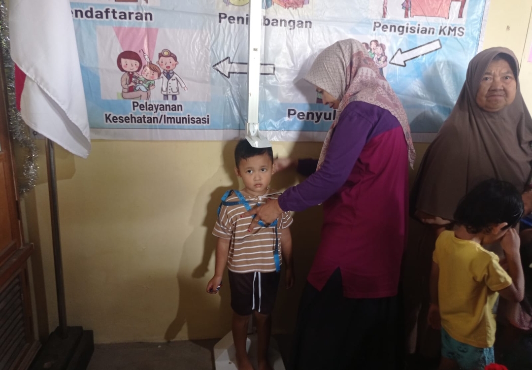 TEKAN STUNTING: Hasil timbang serentak digunakan acuan setelah keluar asesmen dari dokter spesialis terkait balita yang memerlukan penanganan dalam hal stunting.