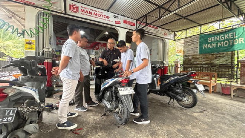 NAIK KELAS: Tidak hanya membekali peserta dengan keahlian teknis, AHM juga memperkuat kapasitas manajerial, pengelolaan operasional, keuangan, SDM, serta strategi pemasaran digital.