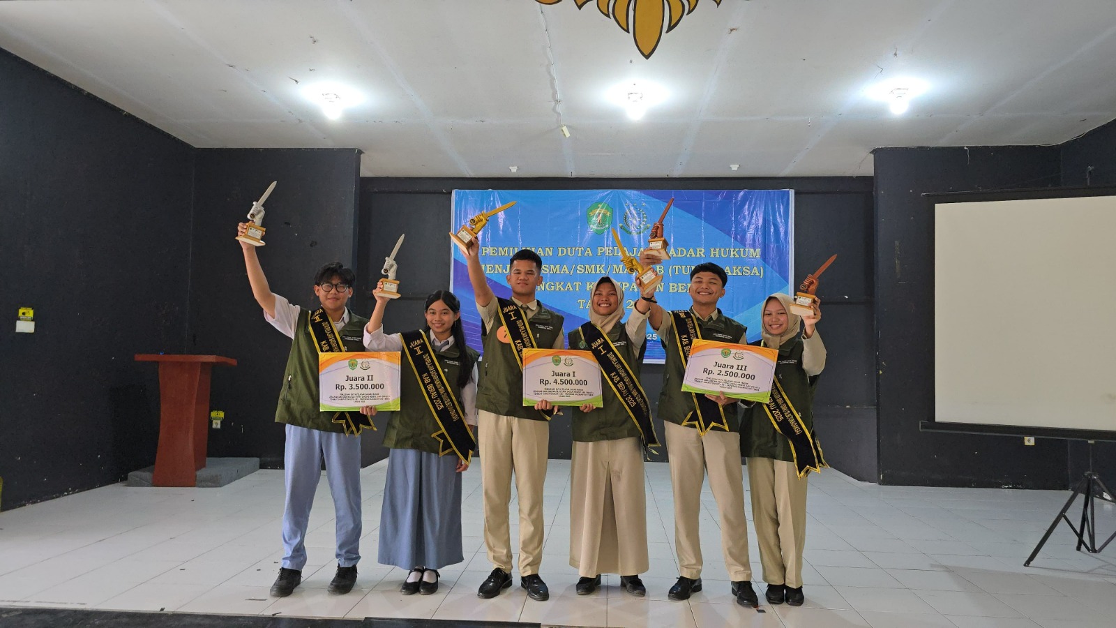 PEMBELAJARAN: Ajang Duta Pelajar Sadar Hukum Kaltim 2025 di Berau, Senin, 7 Juli 2025.