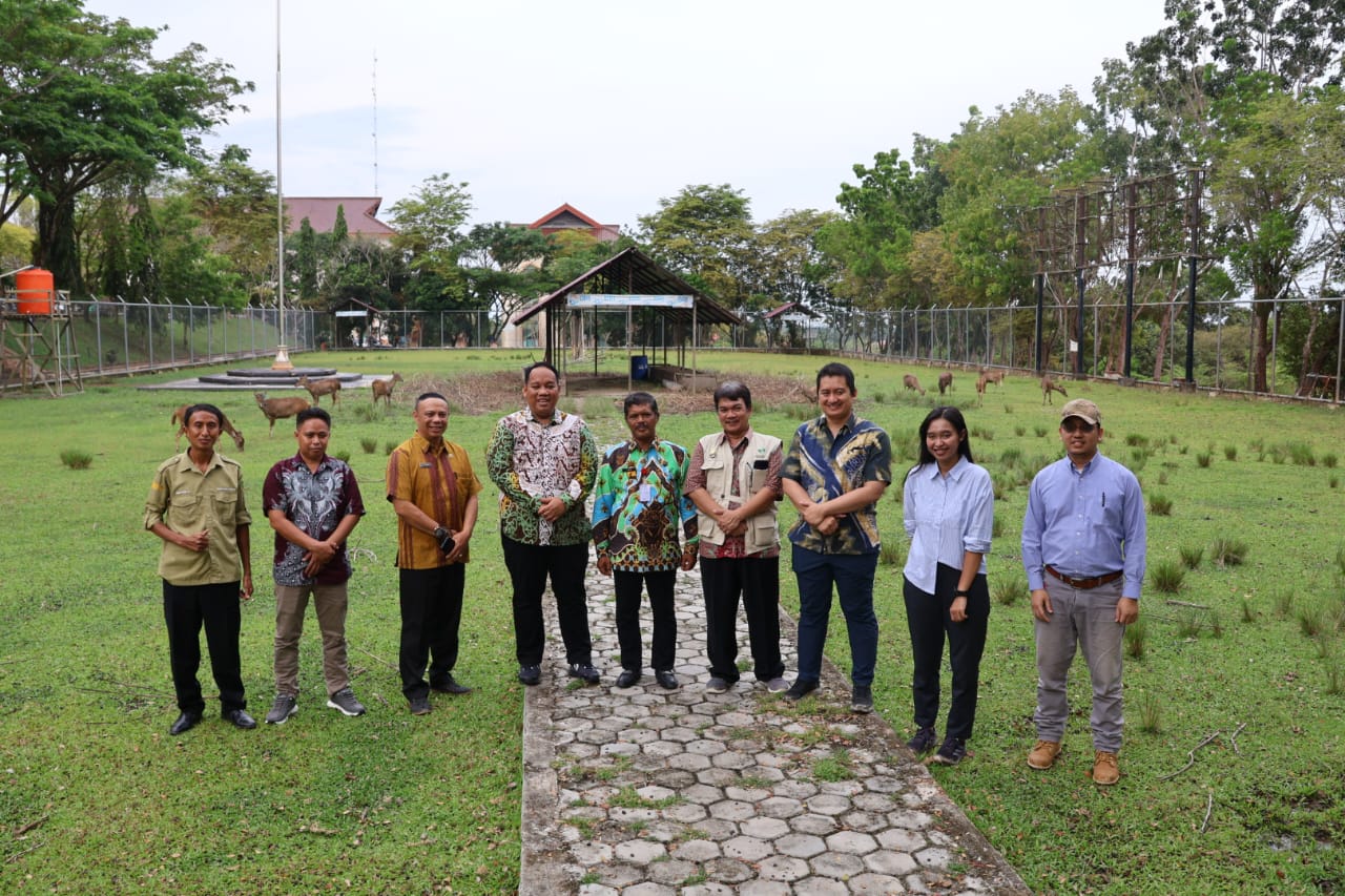 Kunjungan kerja jajaran Fakultas Kehutanan Universitas Gadjah Mada (UGM) ke PPU.