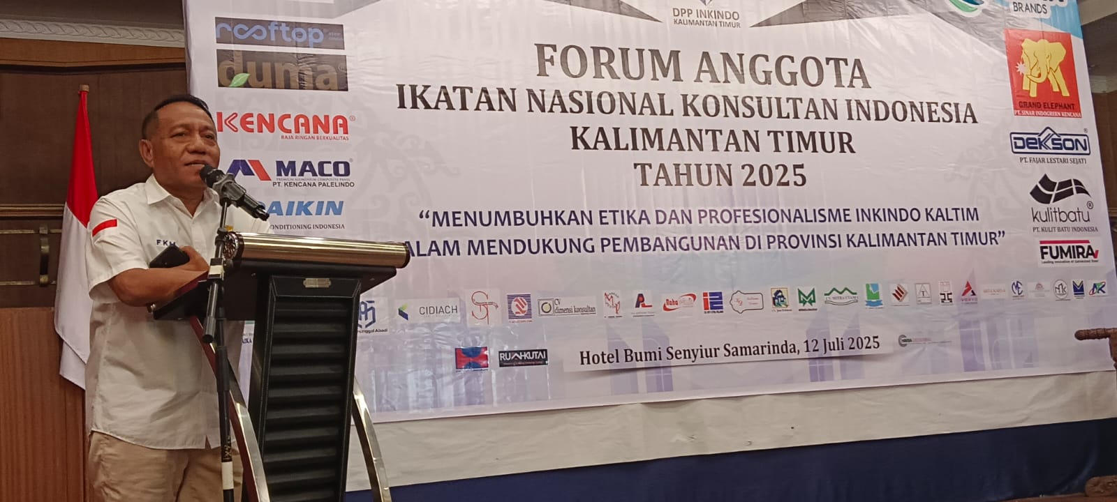 SAMPAIKAN: Ir Fernando Kali Mau ST MT berterima kasih kepada Pemprov Kaltim atas hadirnya peraturan yang mendukung konsultan lokal.
