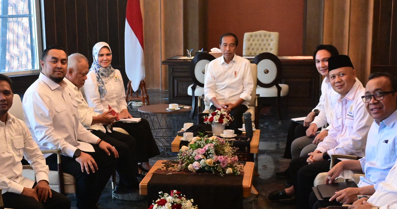 Adam Dustin bersama dengan Yaser Arafat (kedua dari kanan) saat audiensi dengan Presiden Joko Widodo pada 2024 lalu.