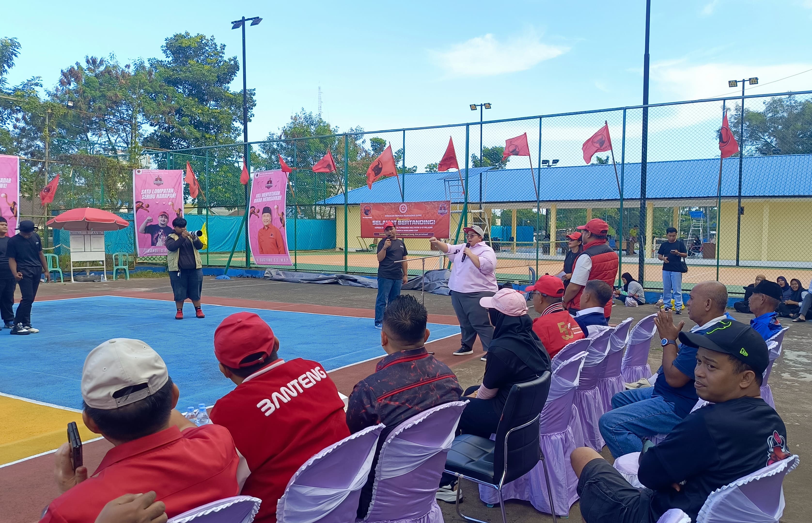 Pembukaan Soekarno Cup Women&rsquo;s Volleyball U-17 se-Kalimantan Timur, Sabtu (19/7).