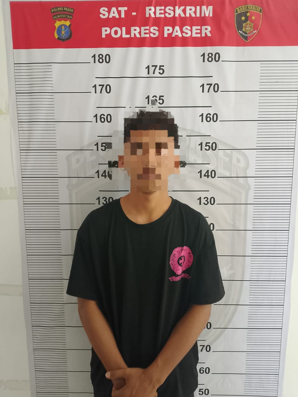 KASIH JERA: Pelaku pencurian ponsel saat diamankan Polres Paser.