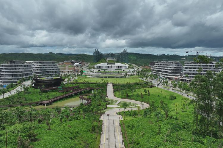 Proyek pembangunan Ibu Kota Nusantara (IKN) yang memakan anggaran jumbo kembali menuai kritik tajam.