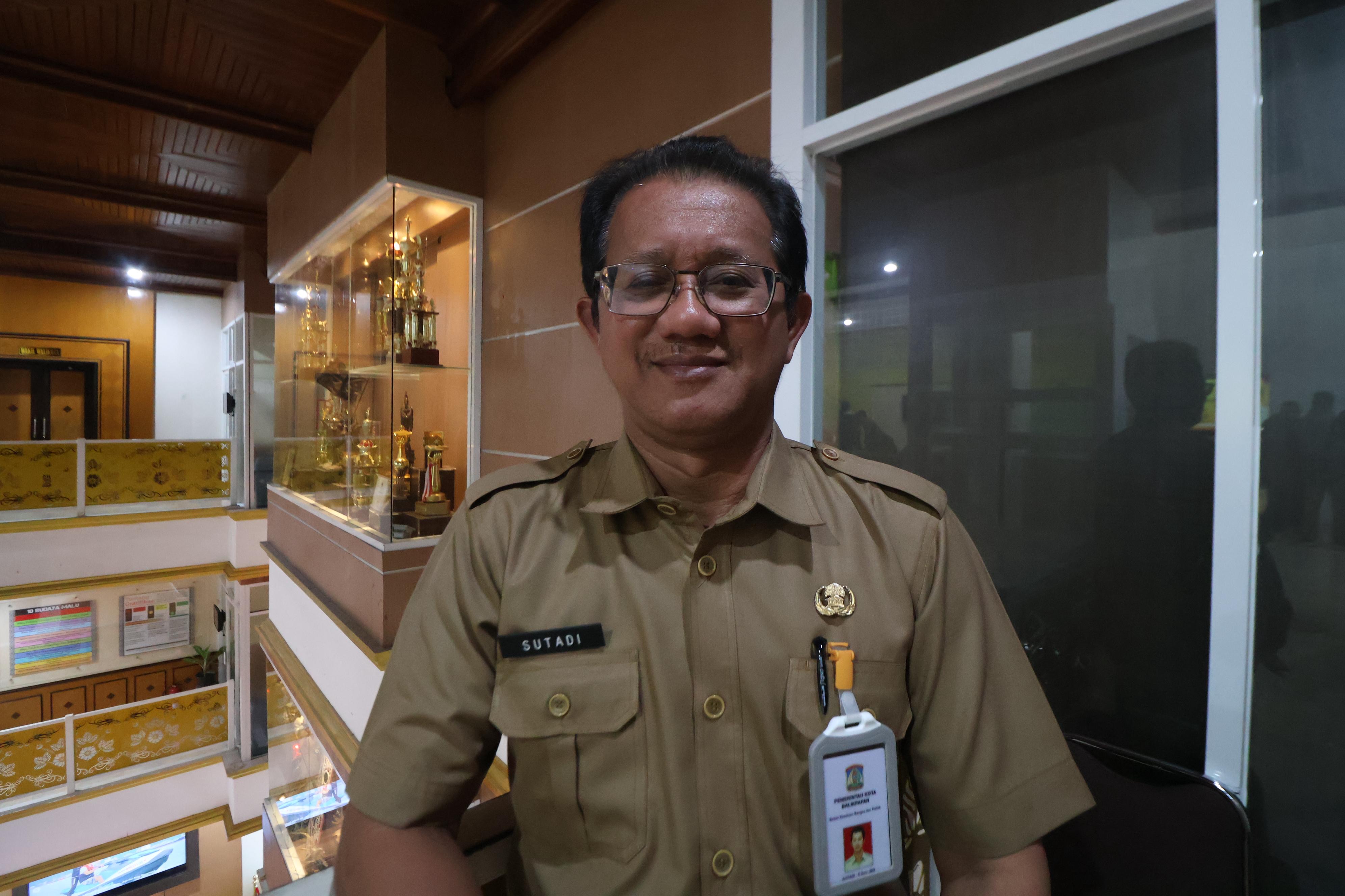 Kepala Badan Kesbangpol Balikpapan Sutadi.