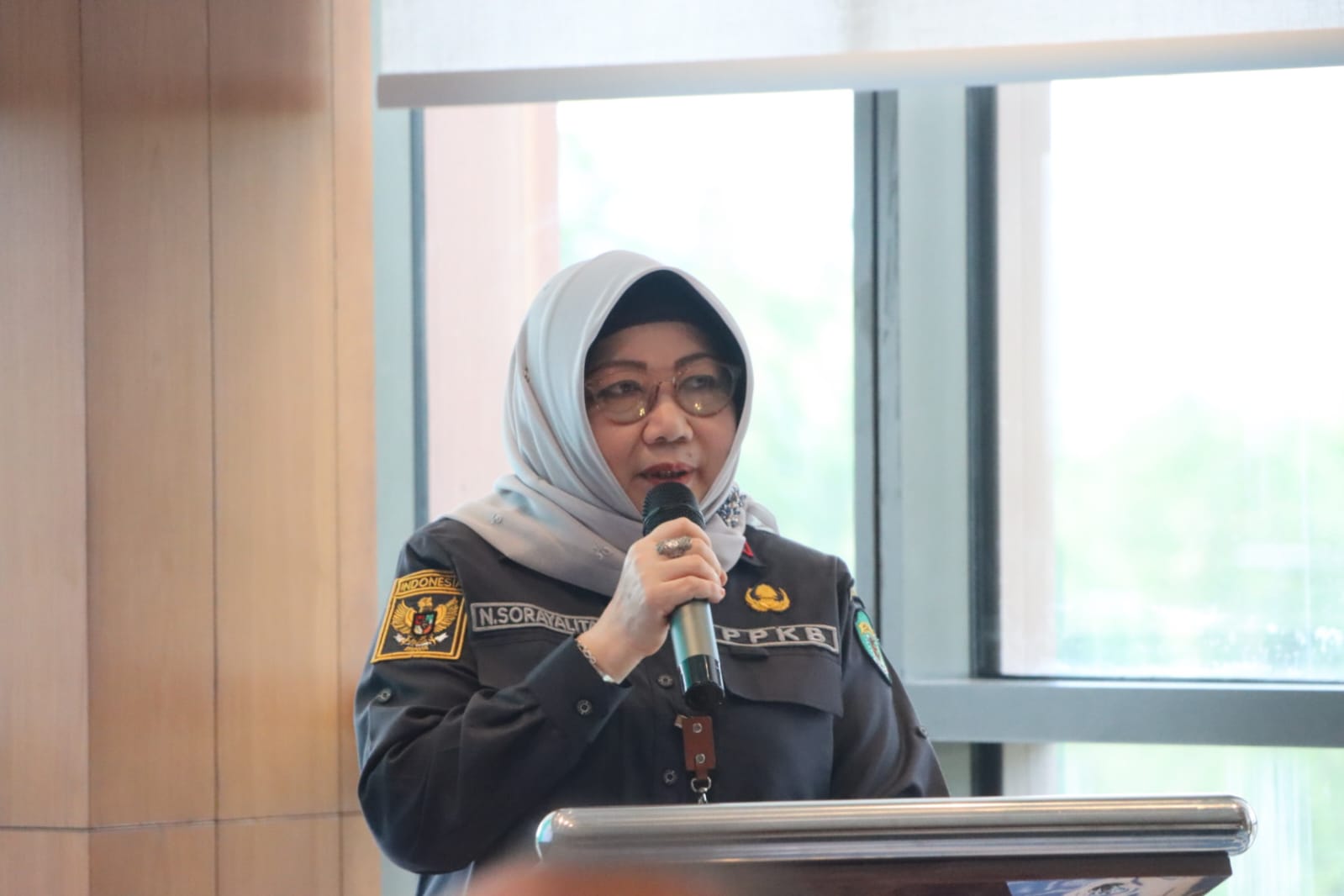 Noryani Sorayalita membuka Rakorda Bidang PPKB se-Kaltim 2025 di Swissotel IKN, Rabu (23/7).