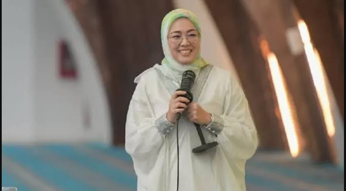 Anne Ratna Mustika