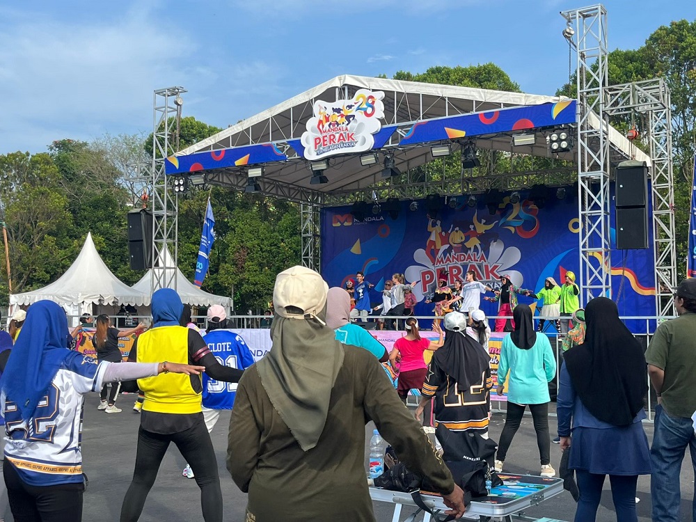 HARI JADI: Dalam rangka memaknai usia ke 28 tahun melayani masyarakat Indonesia, Mandala Finance kembali menghadirkan Mandala PeRak. Samarinda jadi Kota ke 5 dari 16 Kota yang akan dihelat.