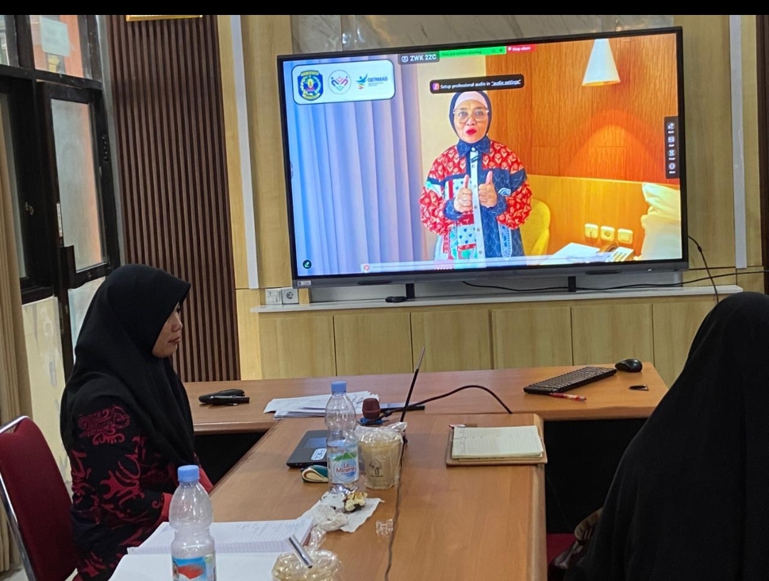 PAPARKAN: Kader Posyandu Kartini, Kelurahan Bontang Kuala yakni Candra Kirana menjadi wakil Bontang yang akan bertarung di kancah nasional tahun ini untuk nomor kader posyandu berprestasi.