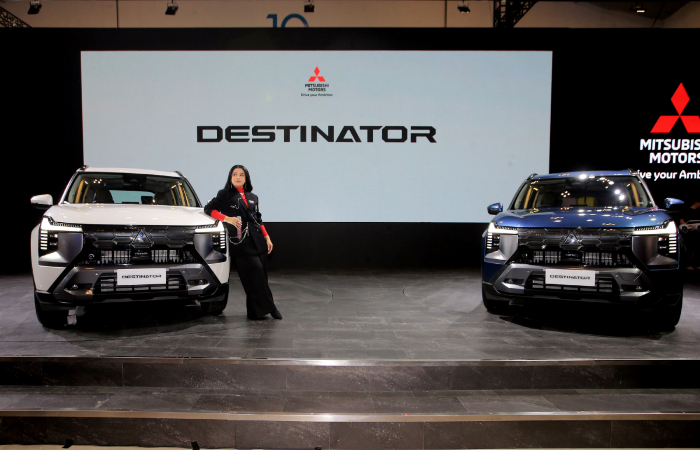 Mitsubishi Destinator tampil di GIIAS 2025, sukses bukukan 550 SPK dalam empat hari pameran berlangsung.