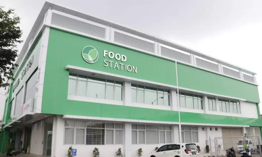 PT Food Station Tjipinang Jaya (FS).