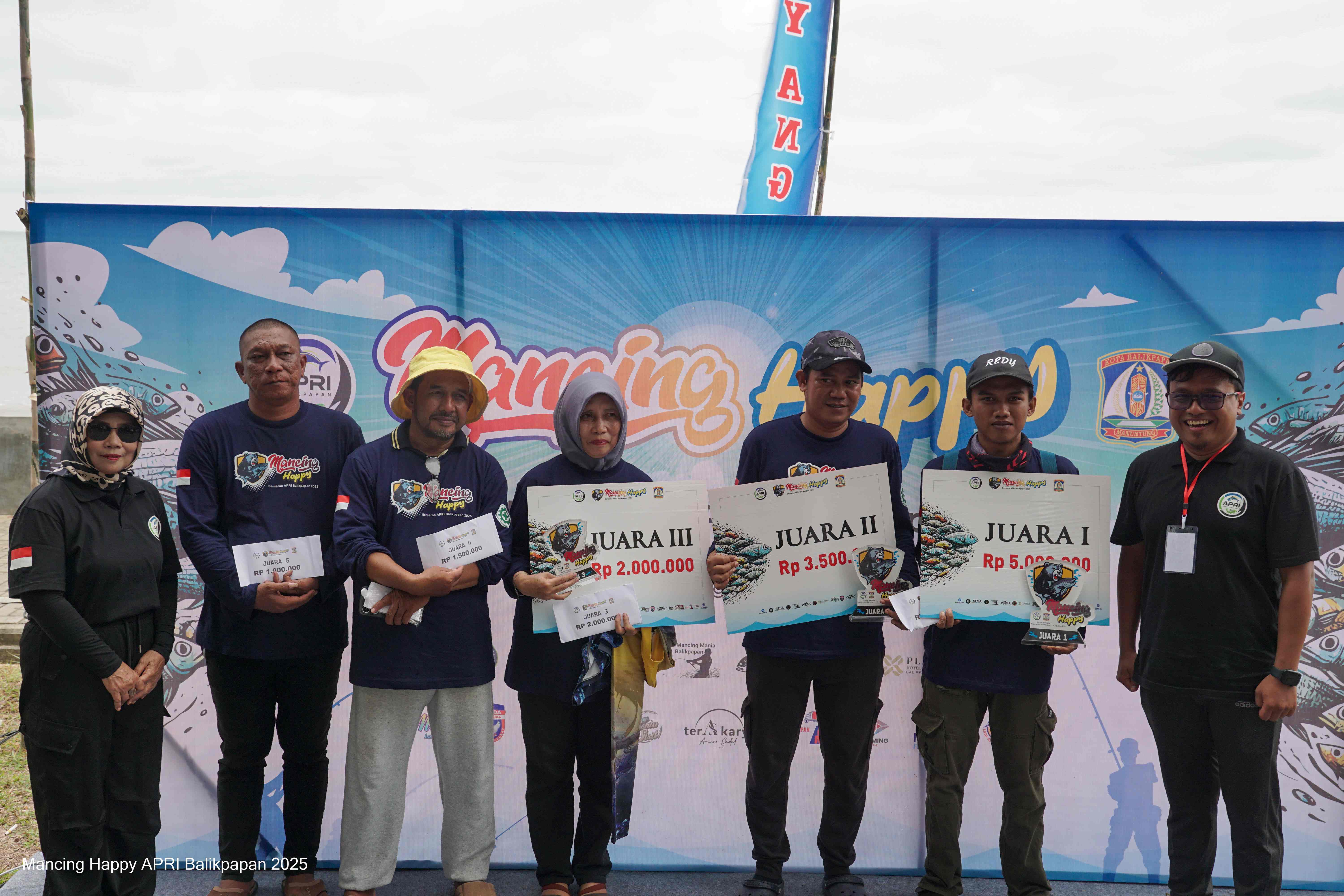 Para pemenang Mancing Happy Bersama APRI Balikpapan 2025