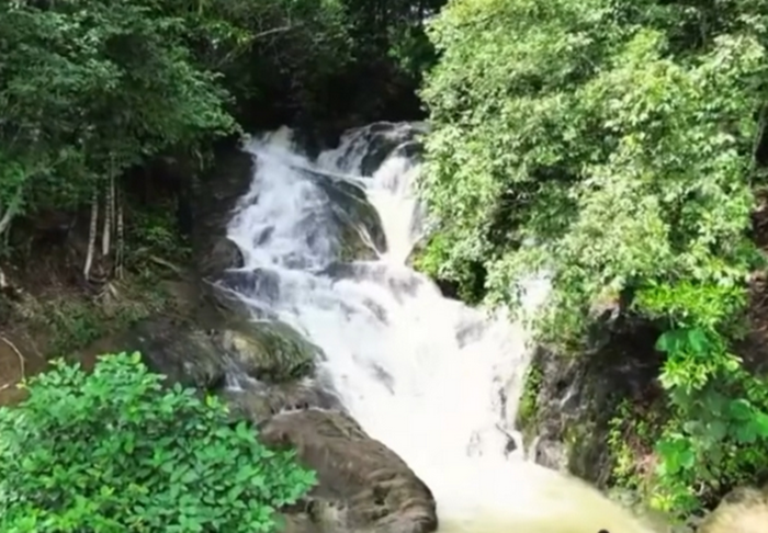 Air Terjun Pinang Seribu.