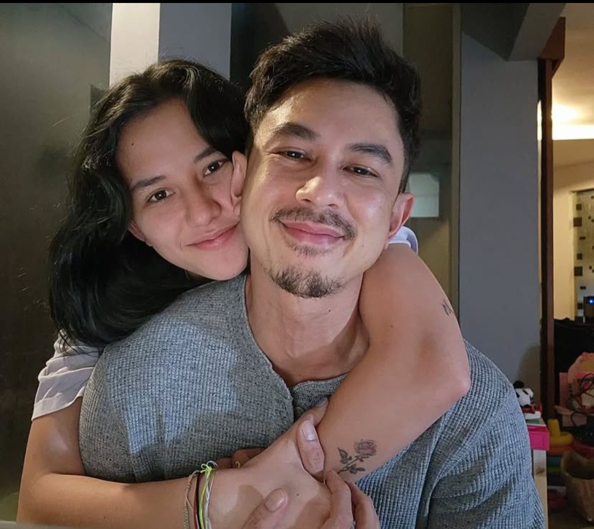 Unggahan Dahlia Poland saat bersama Fandy Christian di Instagram pada 2022 lalu. (Dahliachr/Instagram)